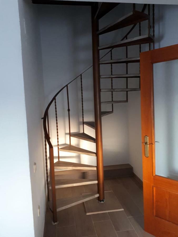 Apartamento Dúplex El Monumento San Juan de Aznalfarache Exterior foto